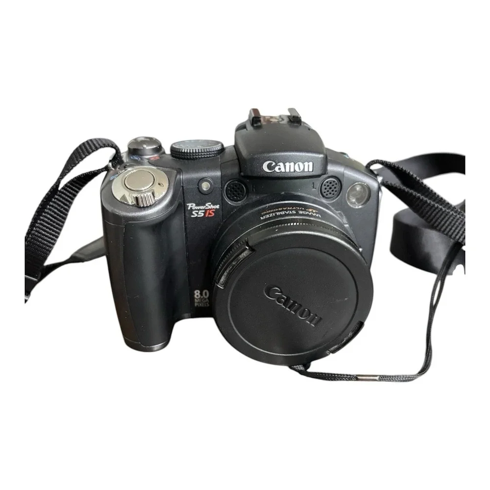 Canon PowerShot S5 IS 8MP Digital Camera 12x Optical Zoom Image Stabilizer W/Bag